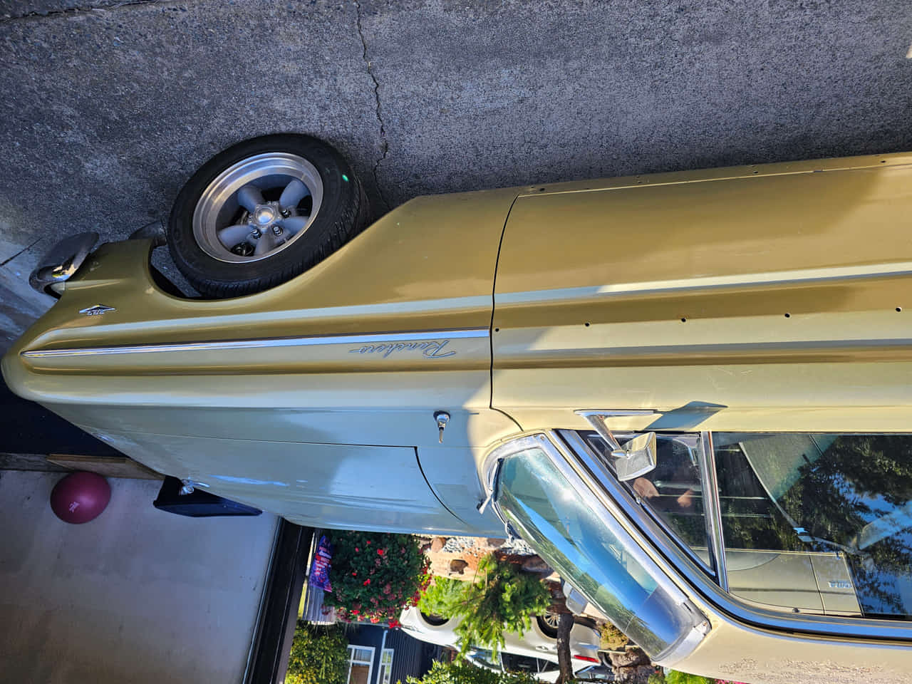 Car Preview